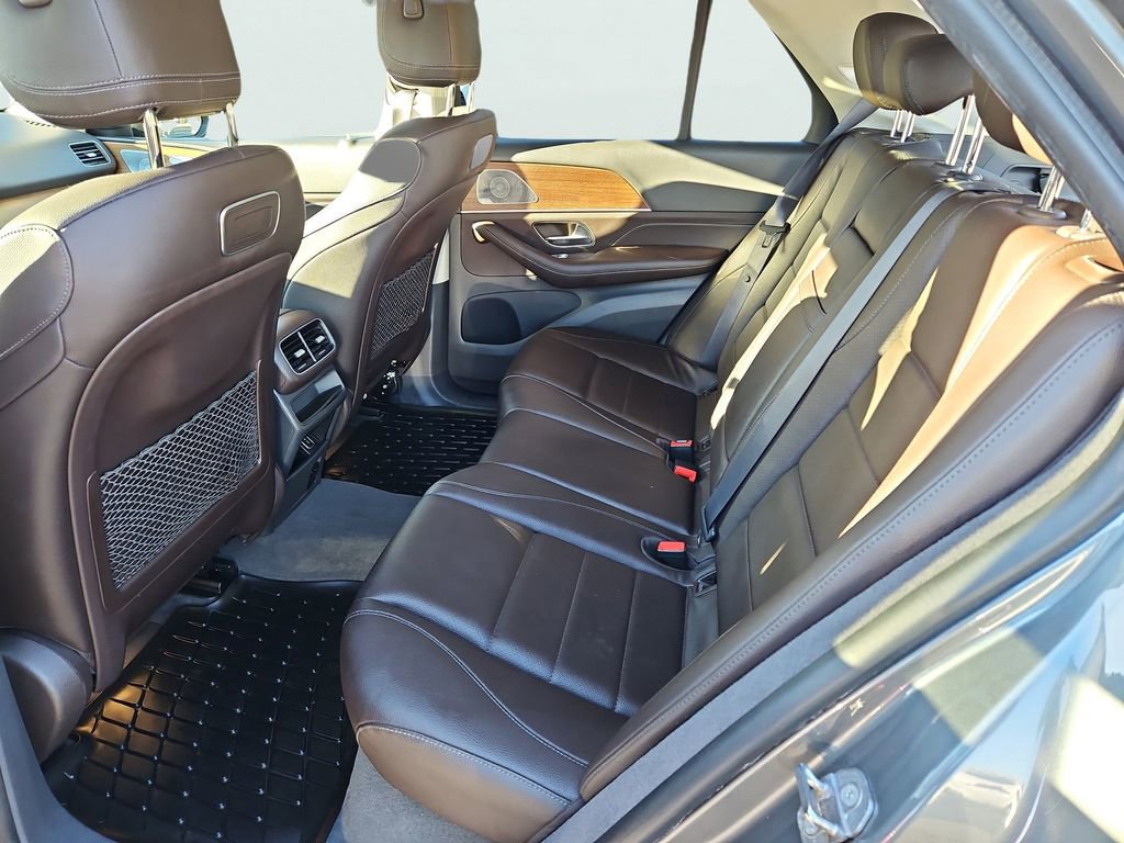 Used 2020 Mercedes-Benz GLE 450 4MATIC w/ Premium Package image 38