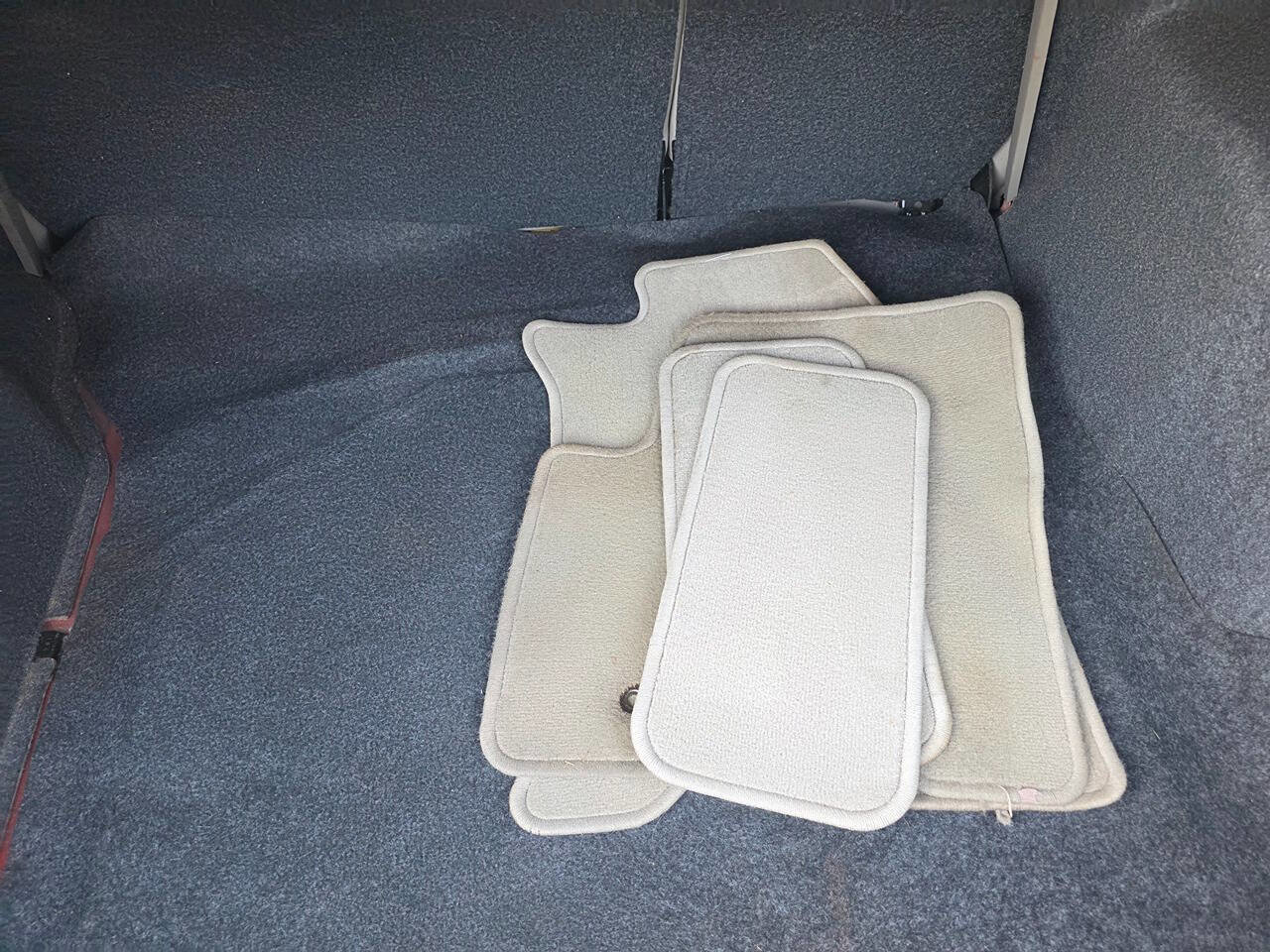 Used 2009 Ford Focus SES image 37