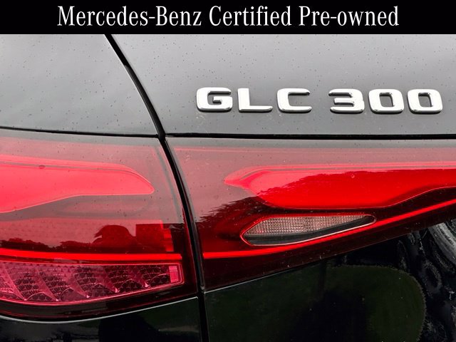 Used 2024 Mercedes-Benz GLC 300 4MATIC image 11