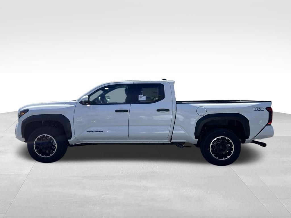 New 2026 Toyota Tacoma TRD Off-Road w/ TRD Off Road Premium Package AWD/4WD image 2