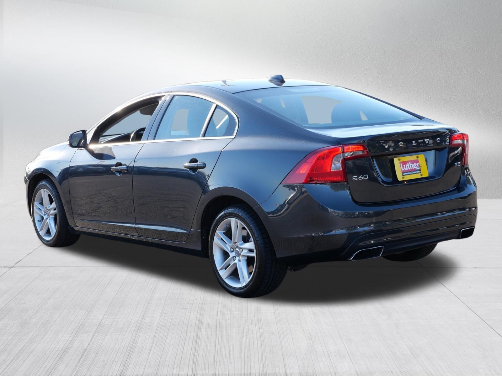 Used 2014 Volvo S60 T5 FWD image 5