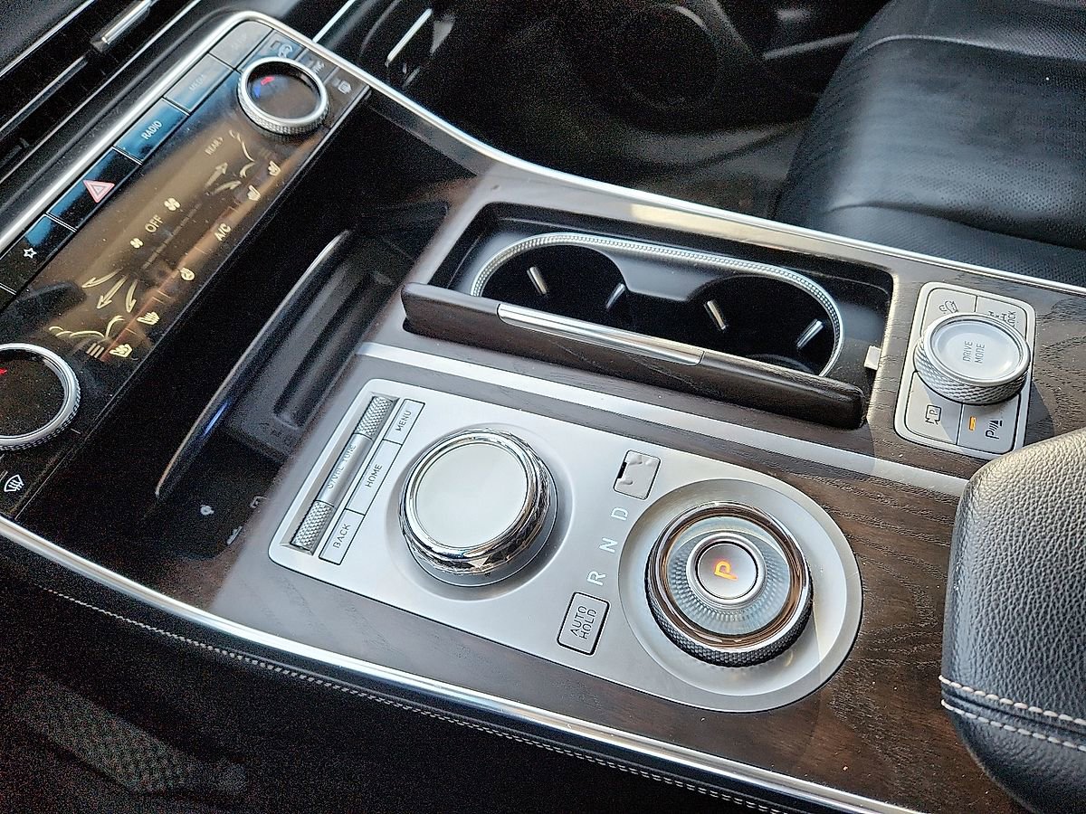 Used 2023 Genesis GV80 2.5T w/ Prestige Package image 11