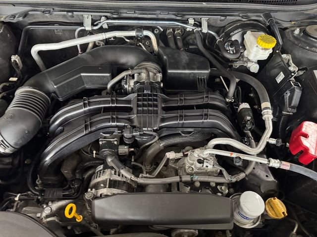 Used 2022 Subaru Outback Limited AWD/4WD image 6