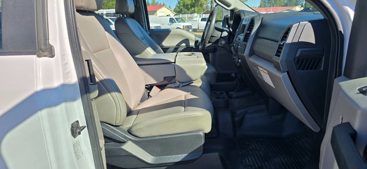 Used 2020 Ford F550 4x4 SuperCab Super Duty image 18