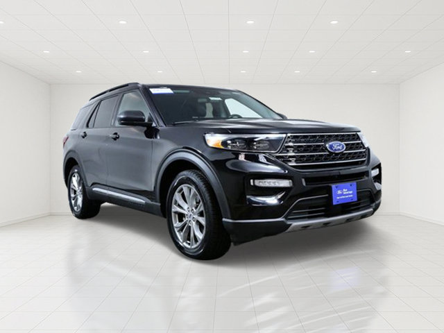 Certified 2023 Ford Explorer XLT w/ Equipment Group 202A
