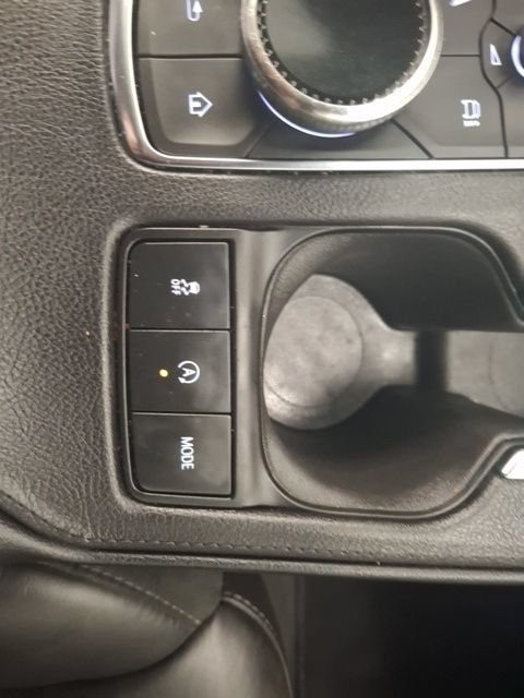 Used 2025 Cadillac XT4 Premium Luxury AWD/4WD image 32