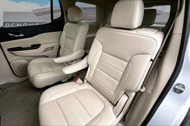Used 2022 GMC Acadia Denali AWD/4WD image 26