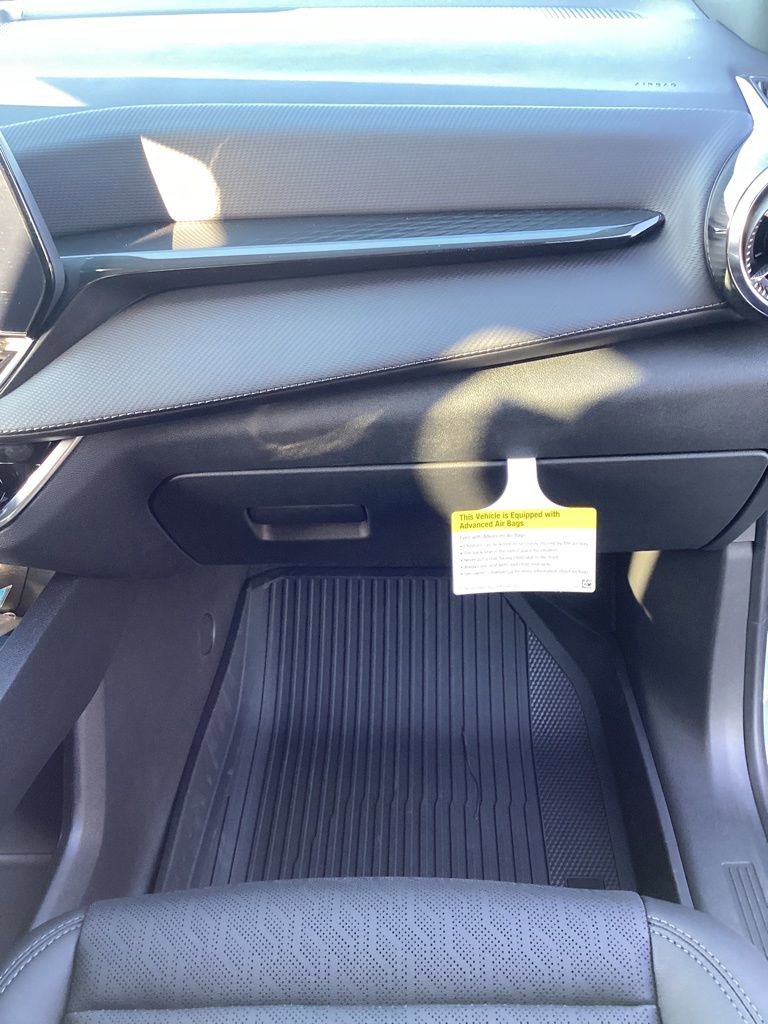 New 2026 Chevrolet Equinox LT w/ Convenience Package II image 30