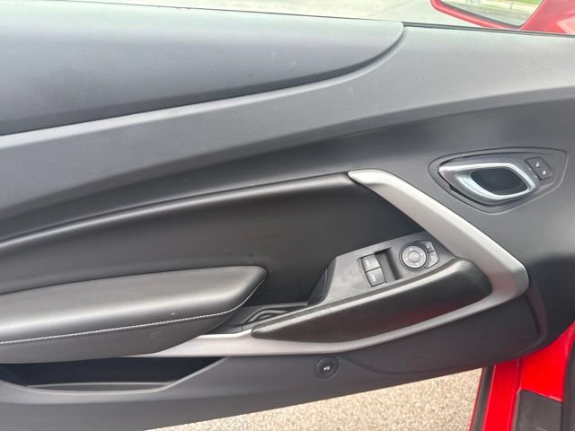 Used 2022 Chevrolet Camaro LT RWD image 20