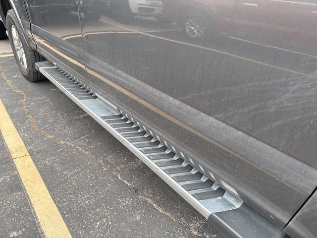 Used 2017 Ford F150 Lariat image 5