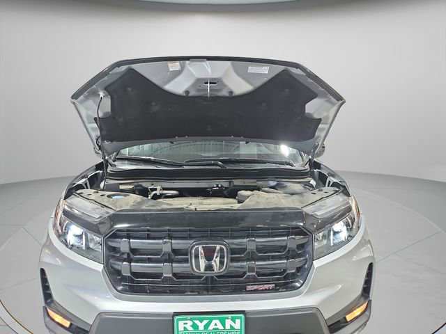 Certified 2024 Honda Ridgeline Sport image 35