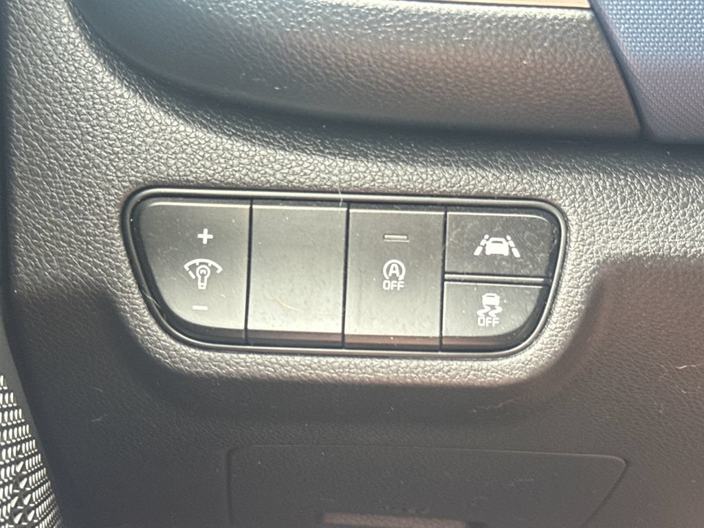 Used 2021 Kia Seltos S AWD/4WD image 32