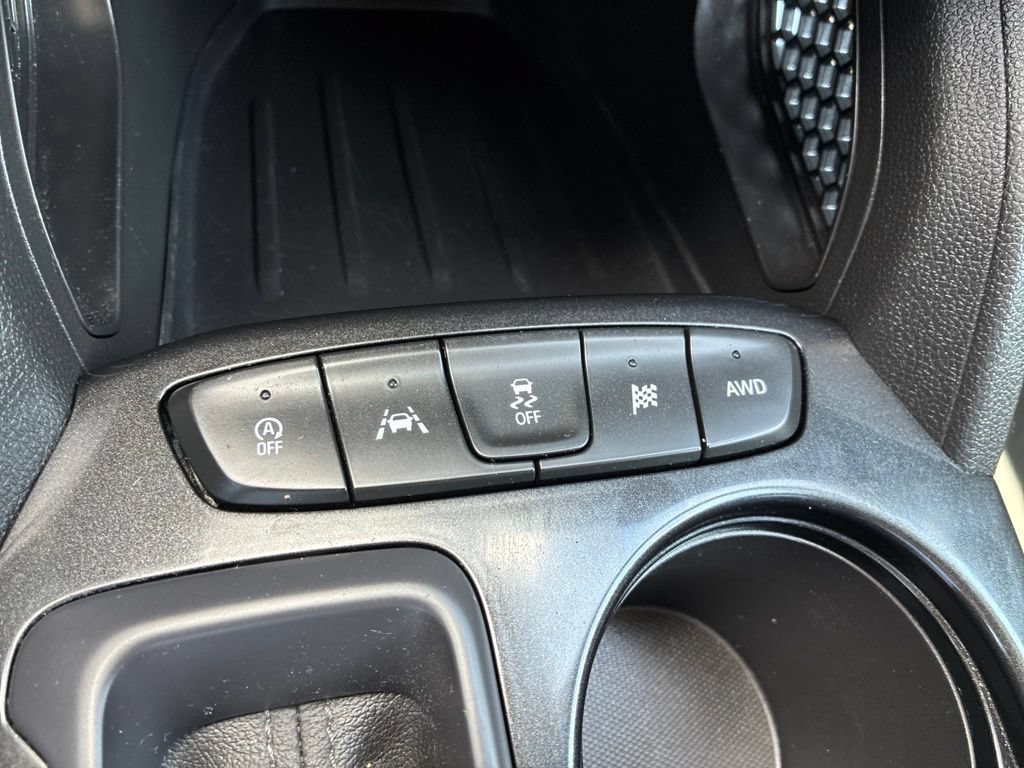 Used 2025 Chevrolet TrailBlazer LT AWD/4WD image 13