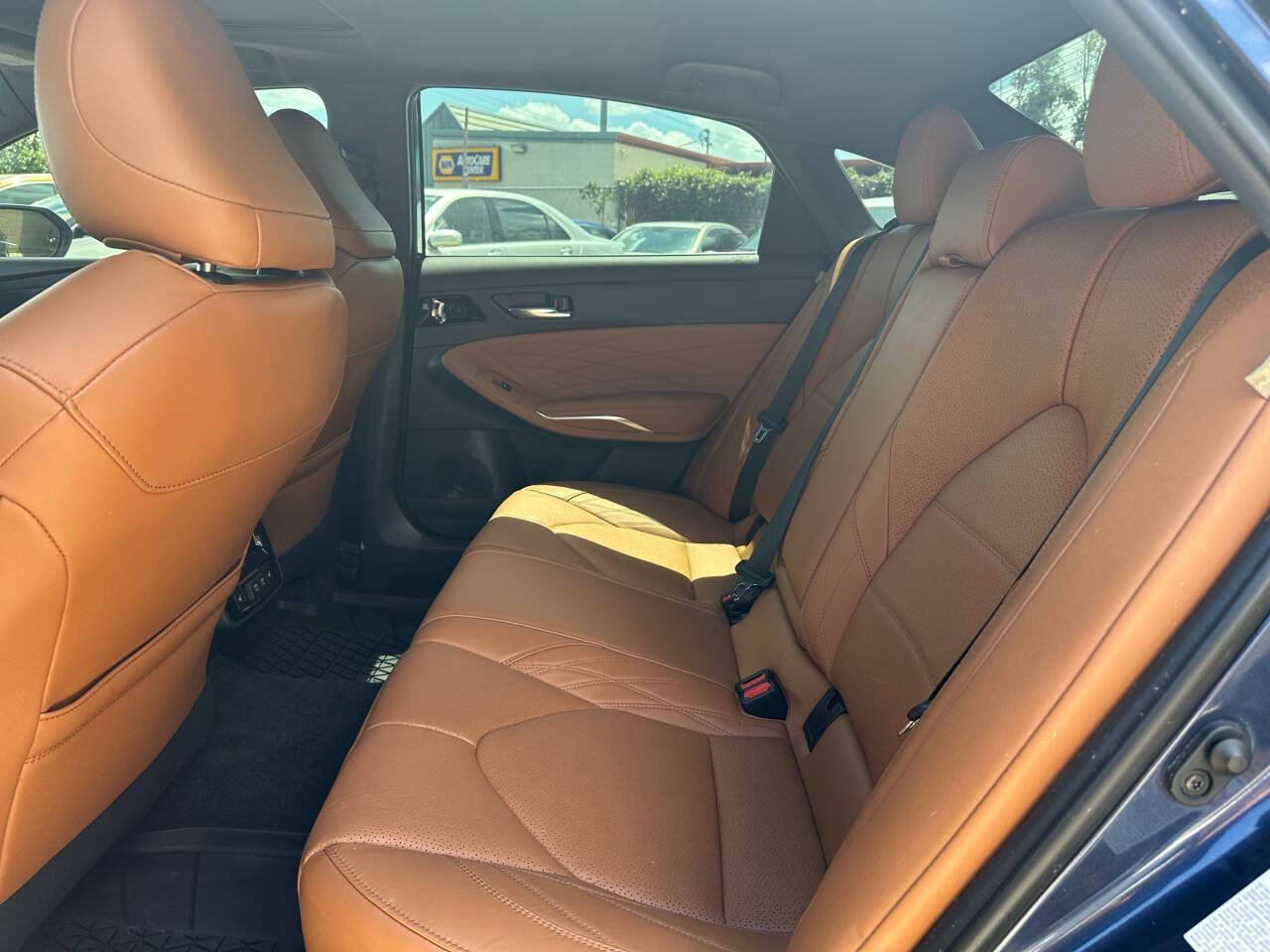 Used 2019 Toyota Avalon Limited w/ Advanced Safety Package FWD image 18