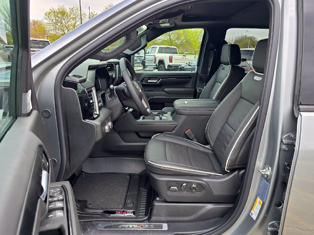 New 2026 GMC Sierra 2500 AT4X AWD/4WD image 15