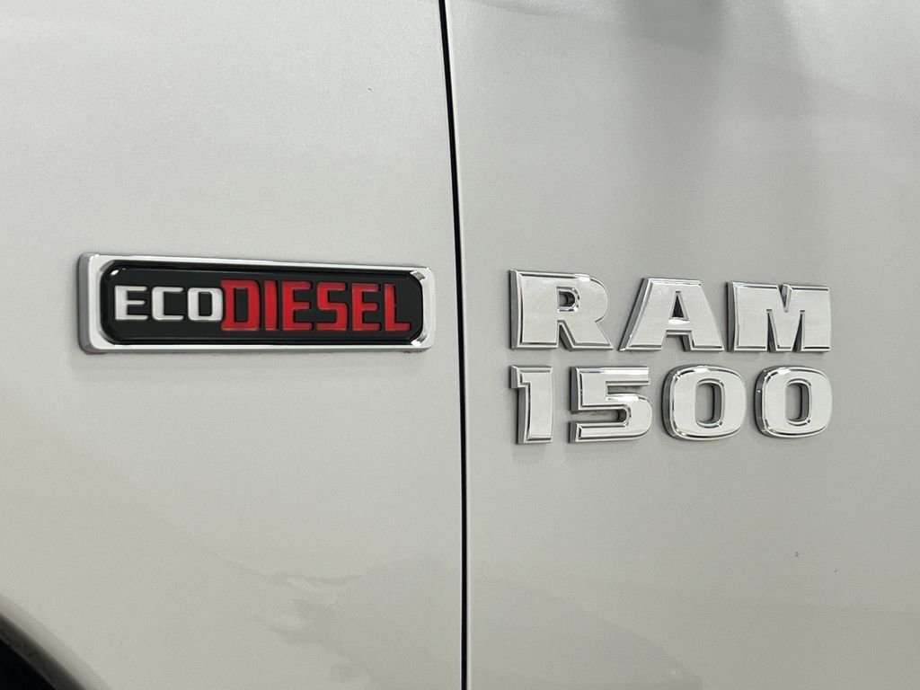 Used 2015 RAM 1500 Classic SLT w/ Luxury Group AWD/4WD image 38
