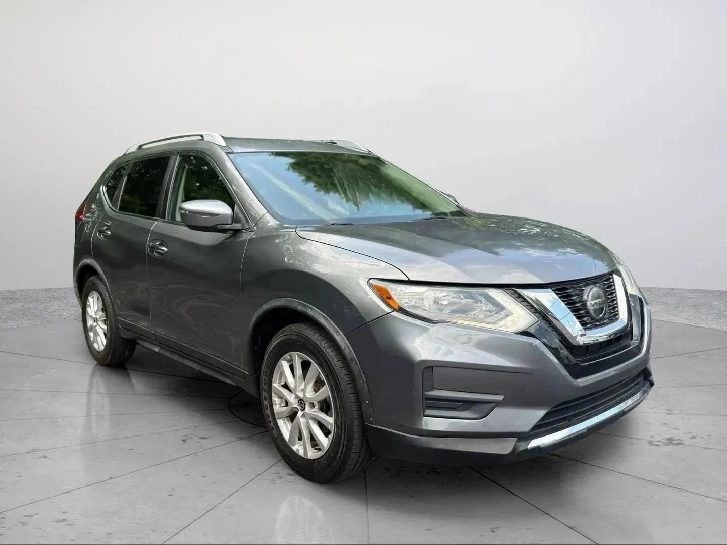 Used 2019 Nissan Rogue SV