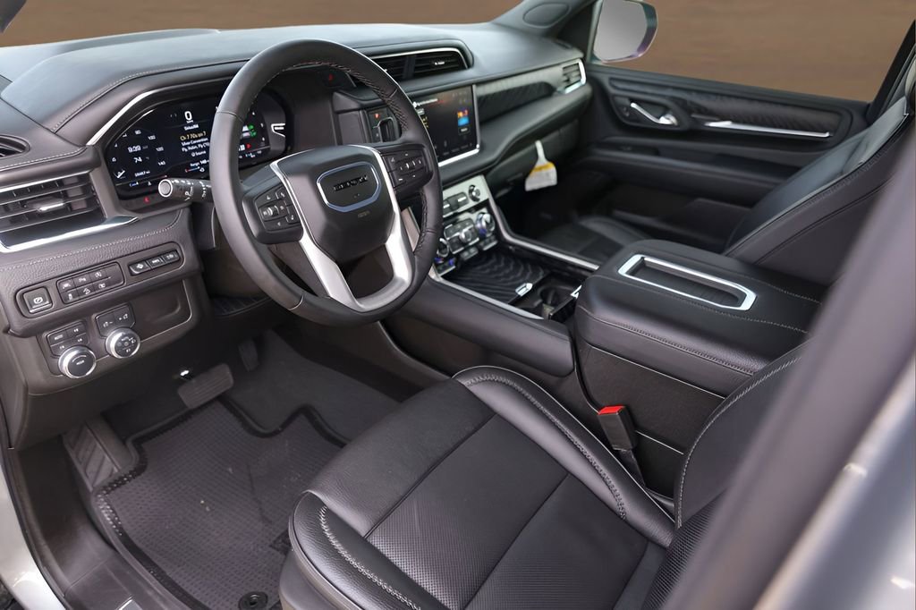 Used 2024 GMC Yukon Denali image 10