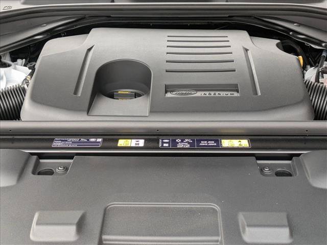 New 2026 Land Rover Range Rover Sport SE AWD/4WD image 19