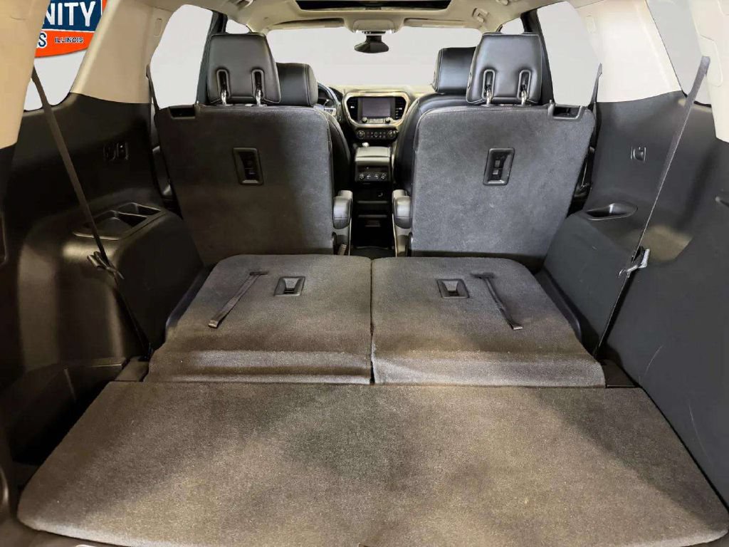 Used 2018 GMC Acadia Denali w/ Technology Package AWD/4WD image 22