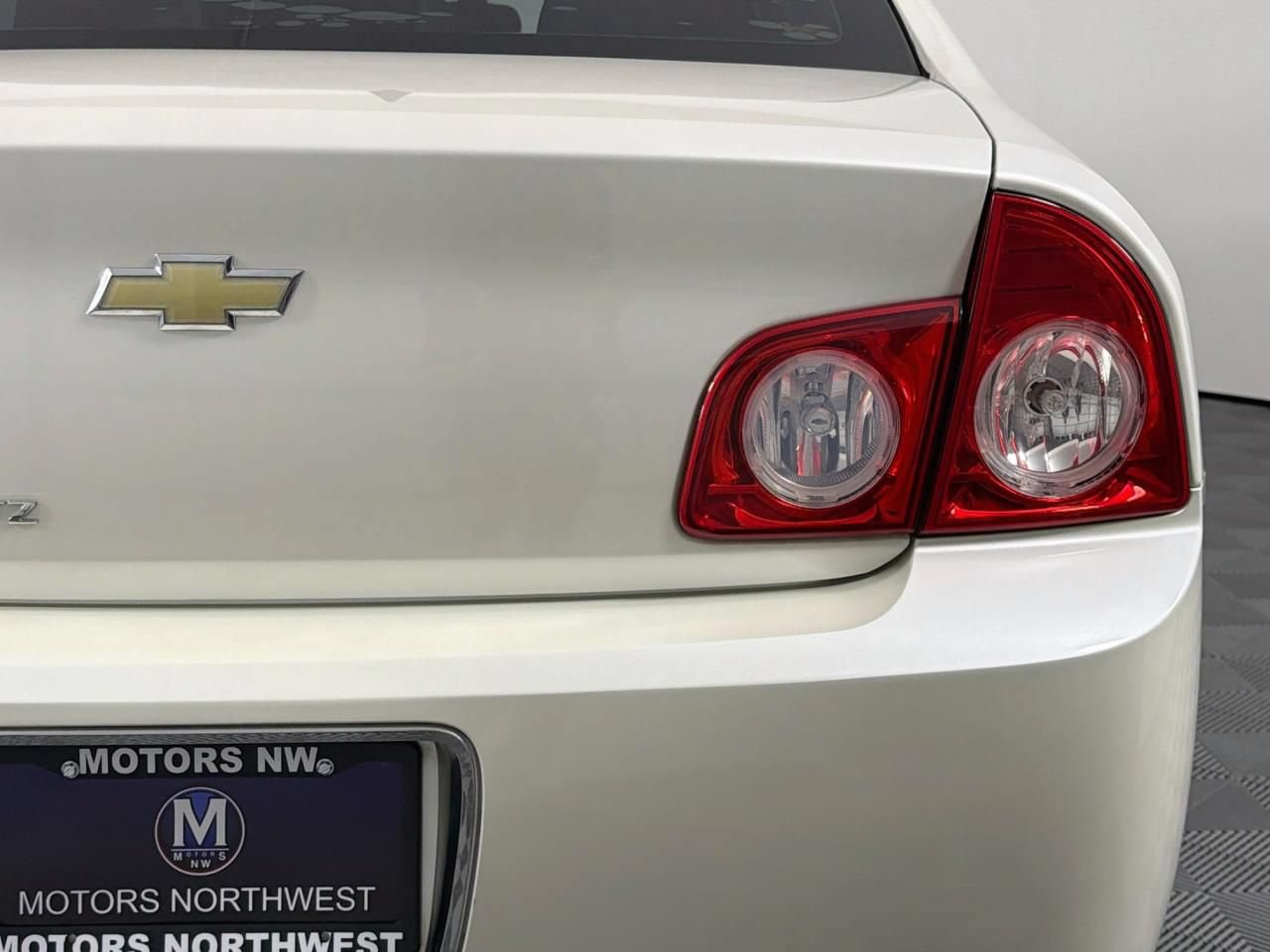 Used 2012 Chevrolet Malibu LTZ FWD image 24