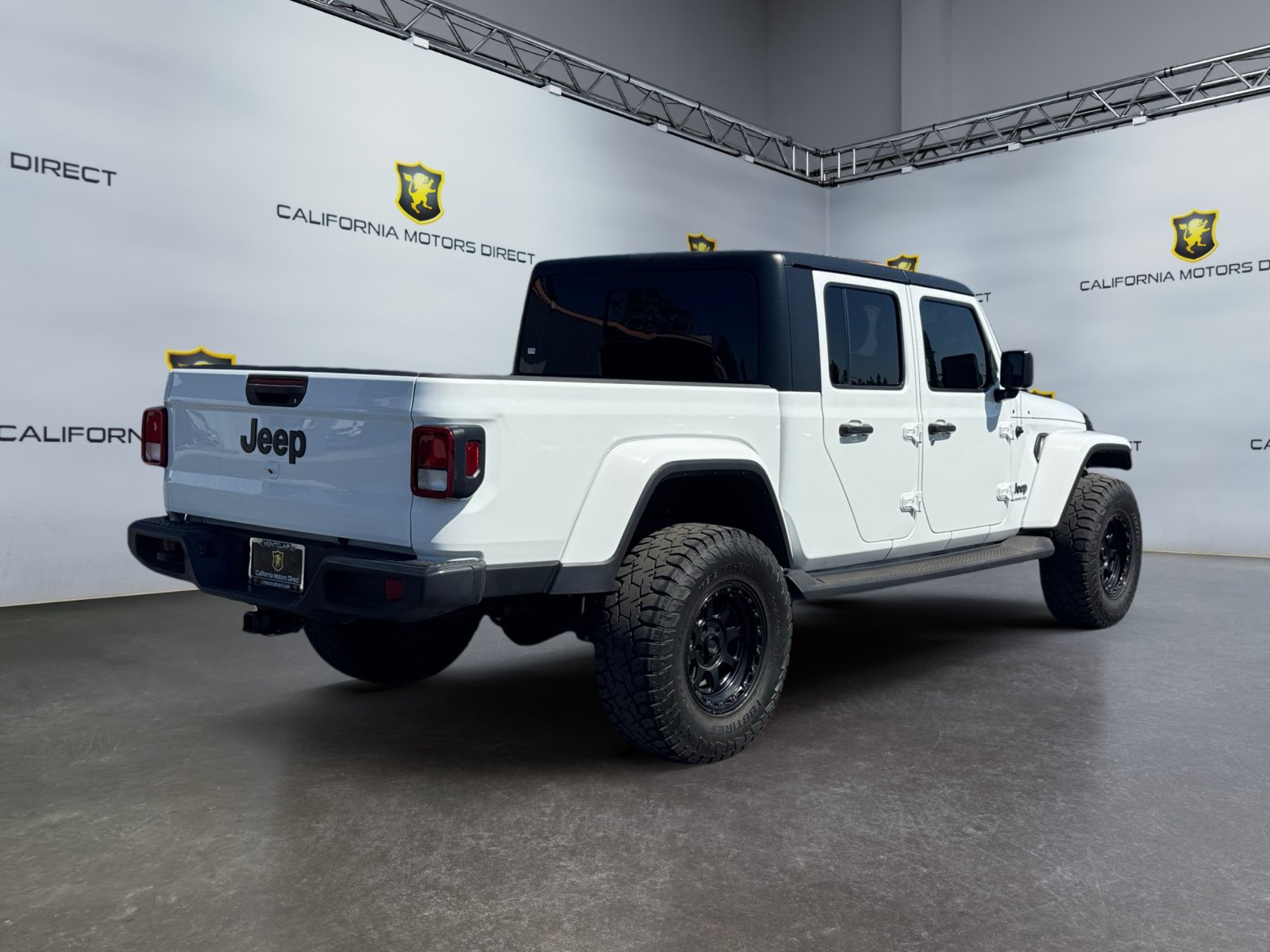 Used 2022 Jeep Gladiator Sport AWD/4WD image 5