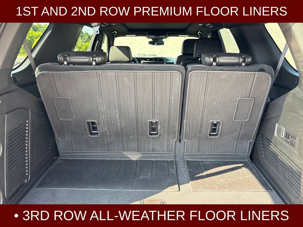 Used 2023 GMC Yukon Denali w/ LPO, Floor Liner Package AWD/4WD image 34