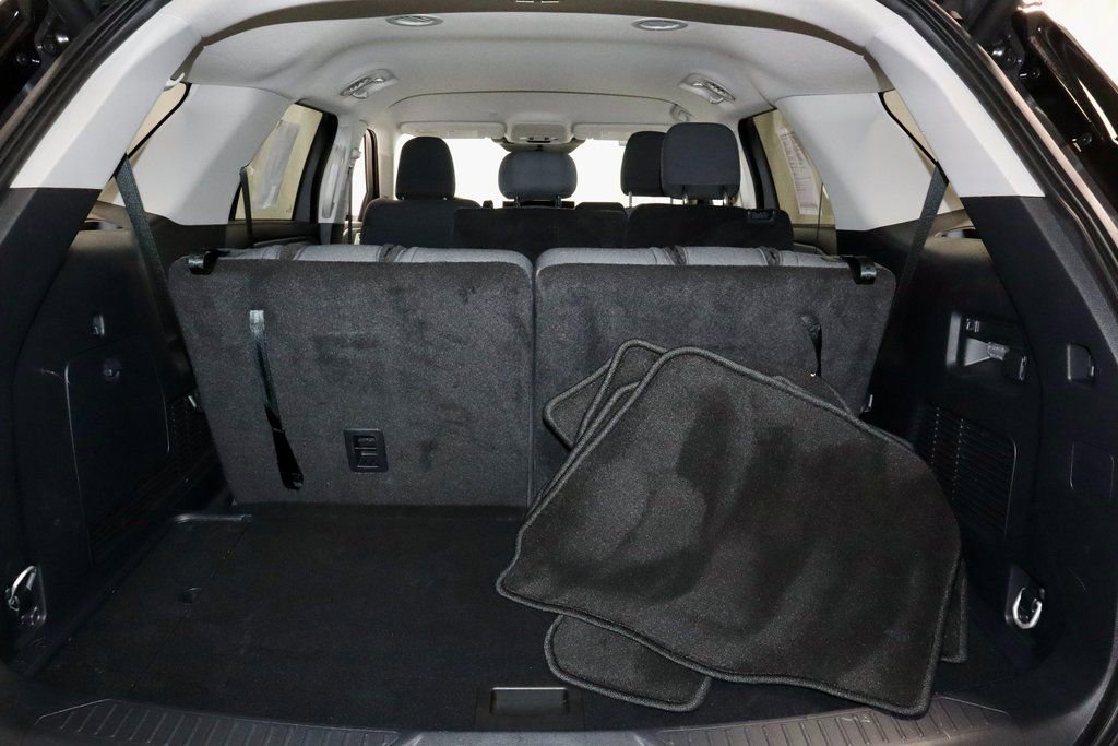 Certified 2025 Ford Explorer Active image 14