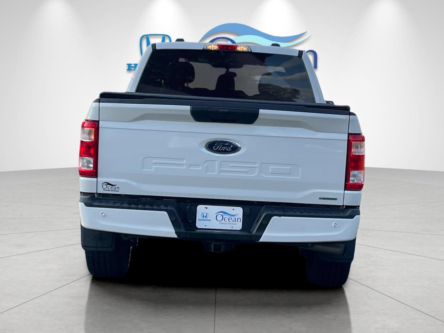 Used 2021 Ford F150 XL w/ Equipment Group 101A High AWD/4WD image 4