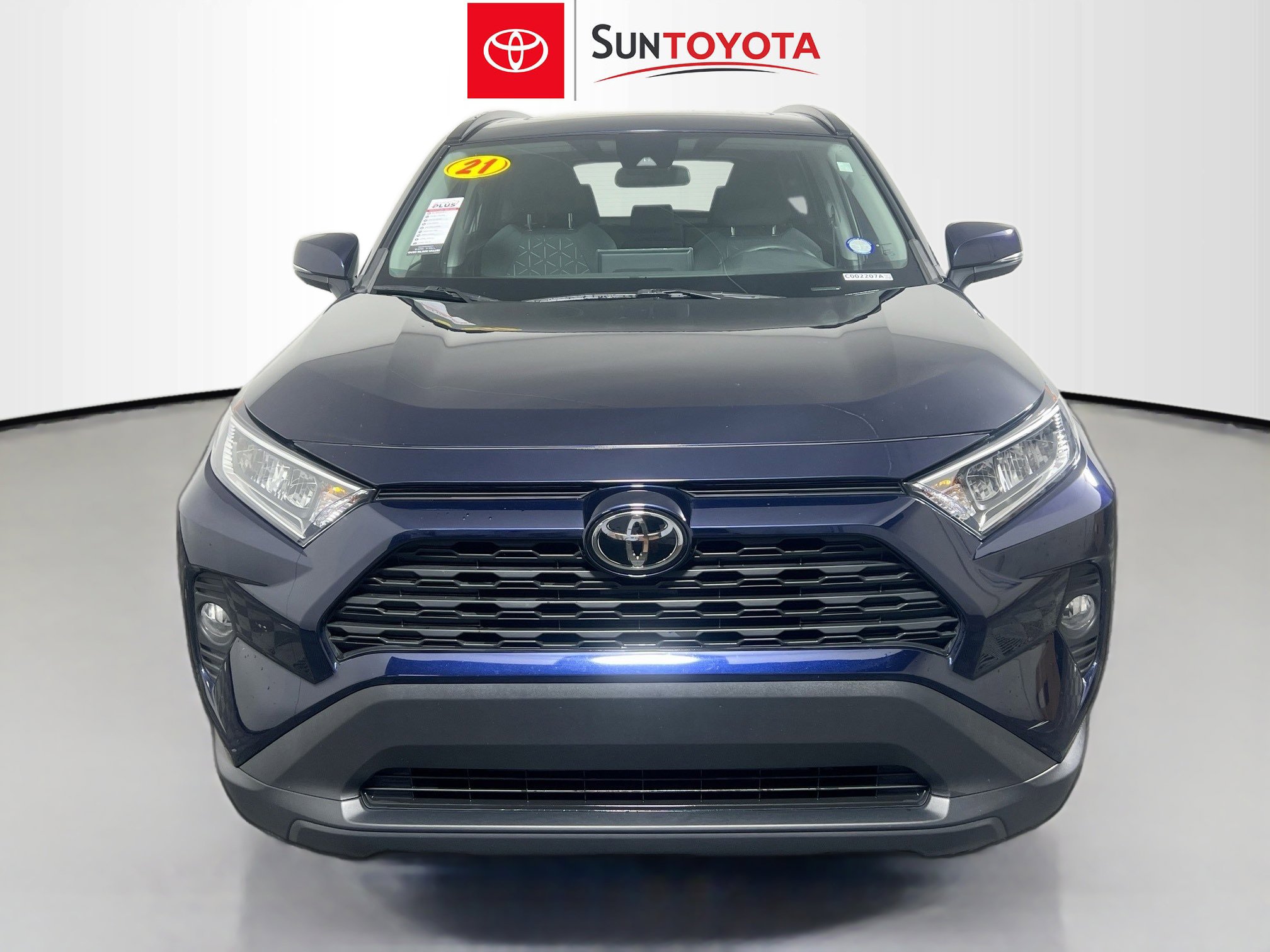 Used 2021 Toyota RAV4 XLE w/ Convenience Package image 10