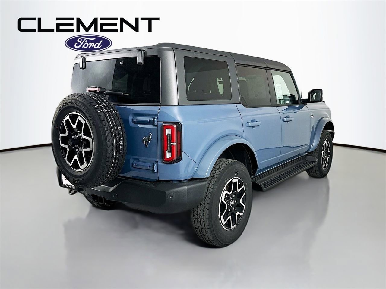 New 2025 Ford Bronco Outer Banks image 6