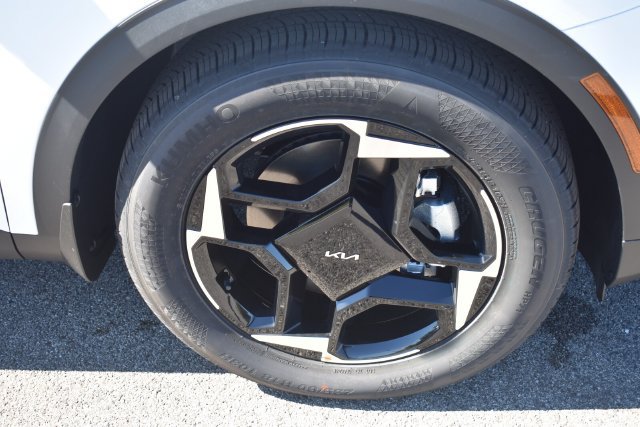 New 2027 Kia Sportage EX FWD image 12