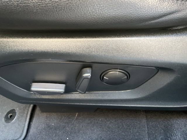 Certified 2020 Ford Explorer XLT w/ Equipment Group 202A image 17