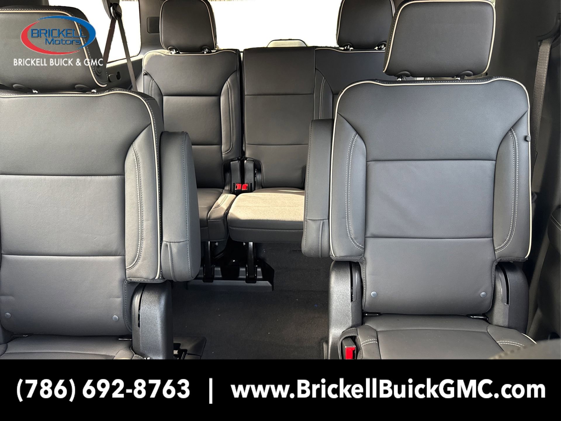 New 2026 GMC Yukon XL Elevation image 18