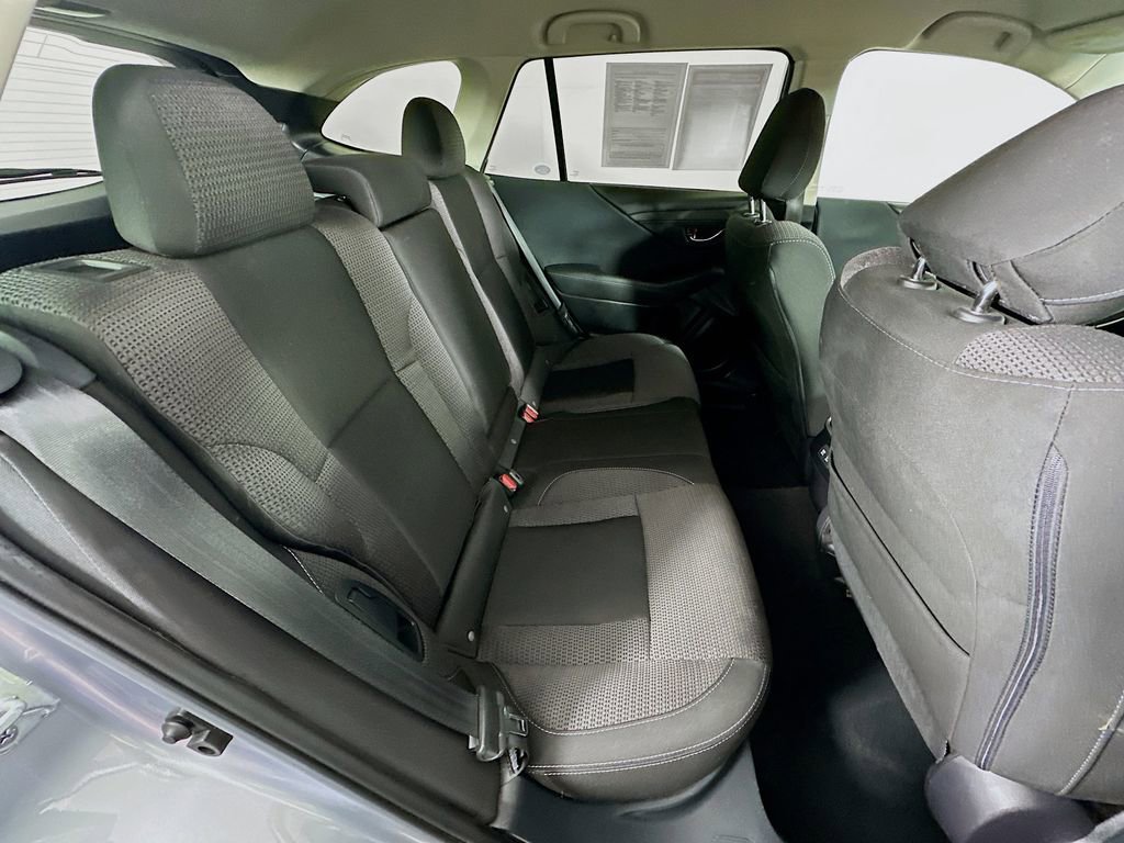 Used 2022 Subaru Outback Premium image 33