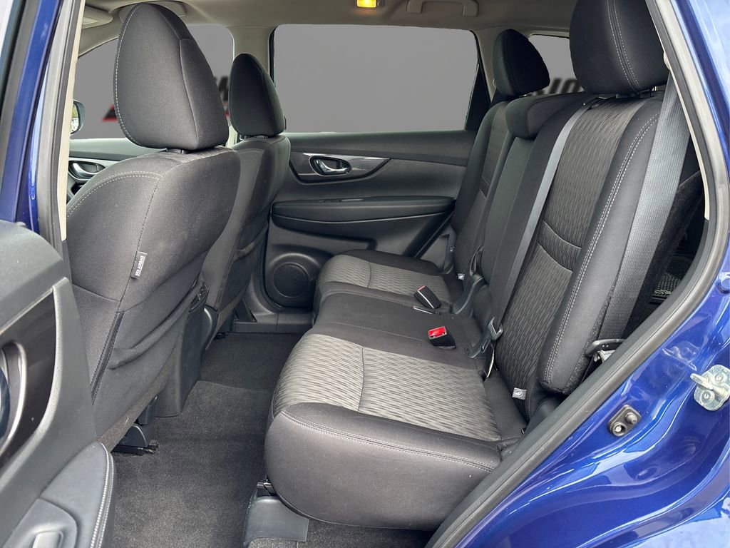 Used 2020 Nissan Rogue SV AWD/4WD image 10