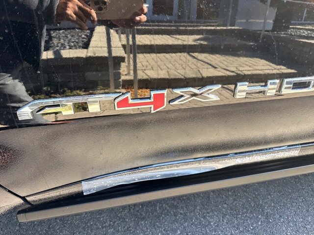New 2026 GMC Sierra 2500 AT4X image 5