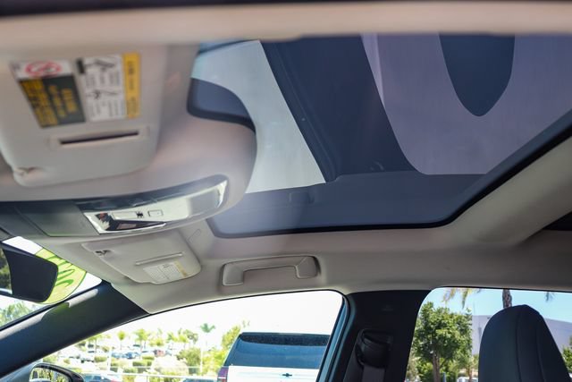 Certified 2025 Lexus RZ 300e FWD image 27