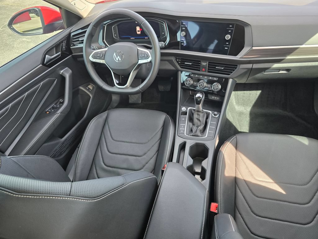 Used 2023 Volkswagen Jetta SEL FWD image 23
