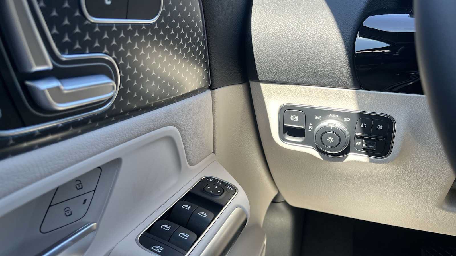 New 2026 Mercedes-Benz GLA 250 4MATIC image 29