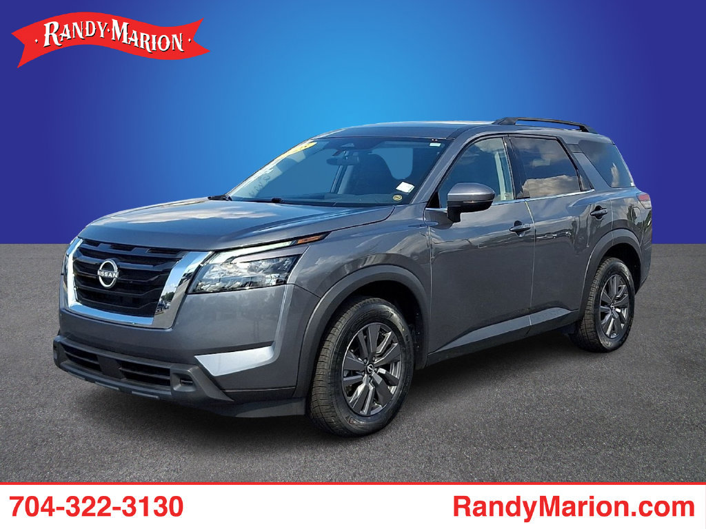 Used 2025 Nissan Pathfinder SV