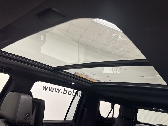 Used 2021 Chevrolet Suburban Z71 w/ Rear Media and Nav Package image 24