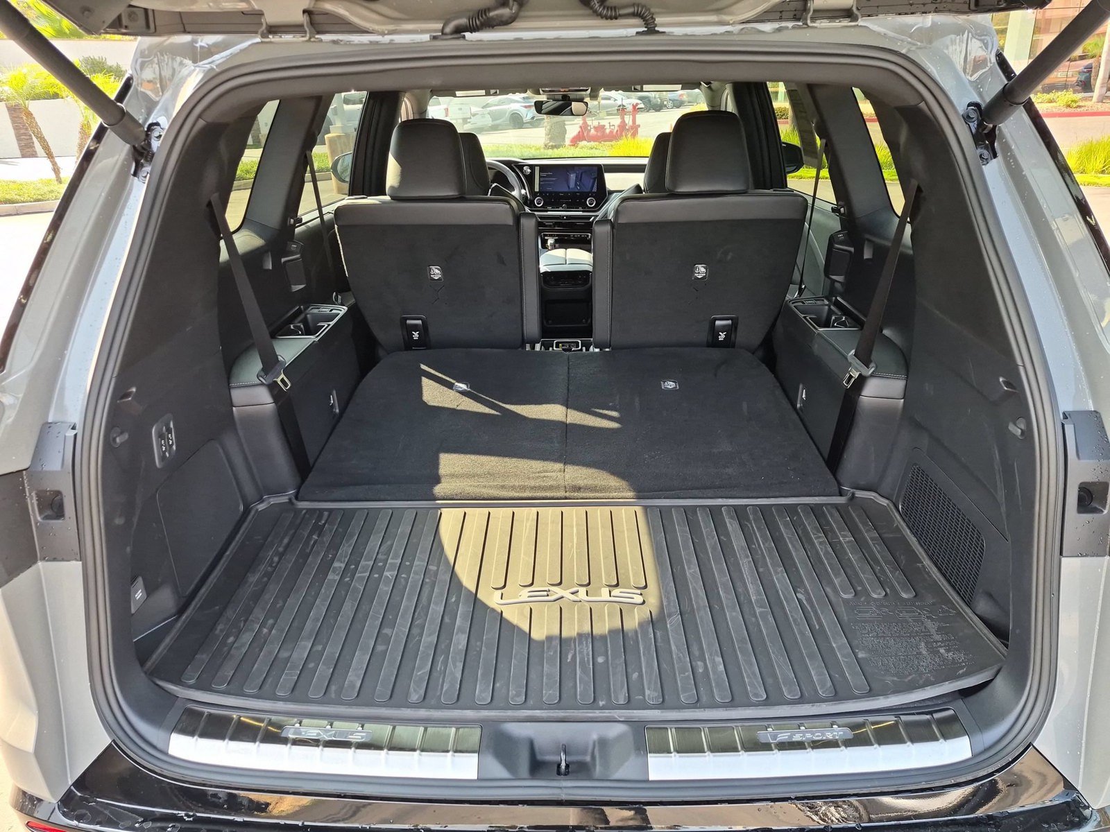 New 2026 Lexus TX 500h AWD w/ Technology Package image 22