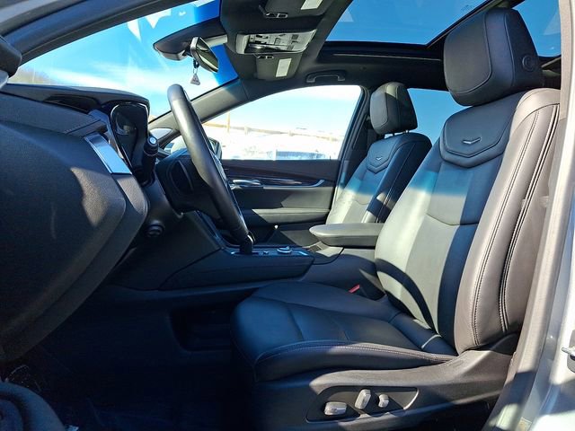 Used 2024 Cadillac XT5 Premium Luxury w/ LPO, Floor Liner Package image 12