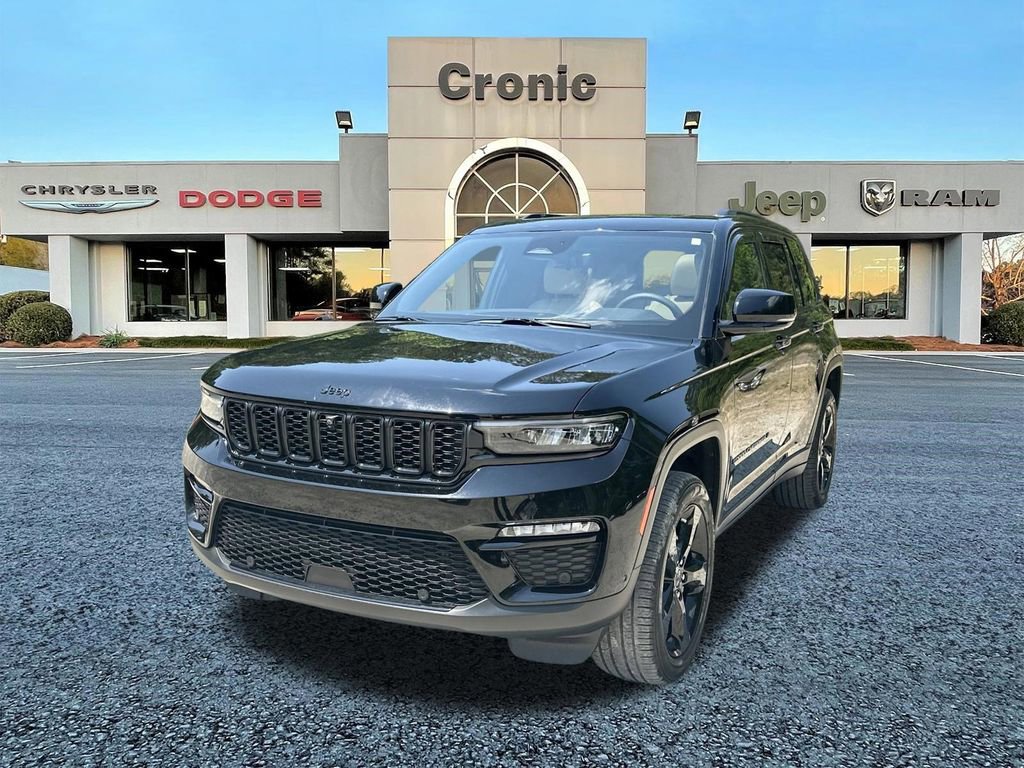 Used 2023 Jeep Grand Cherokee Limited w/ Luxury Tech Group II RWD image 7