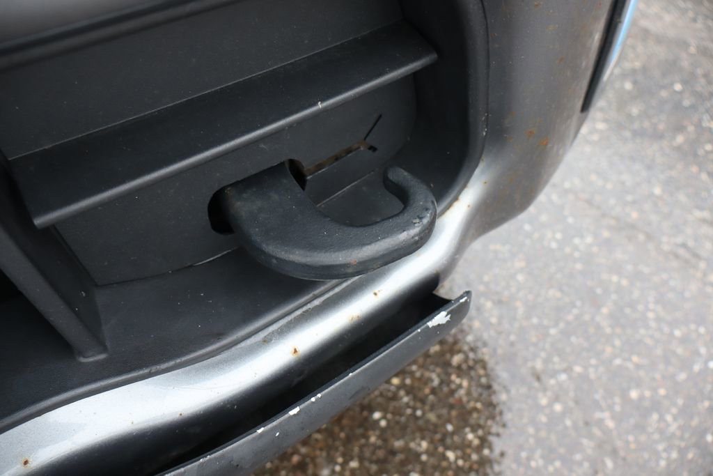 Used 2018 Nissan Titan PRO-4X image 7