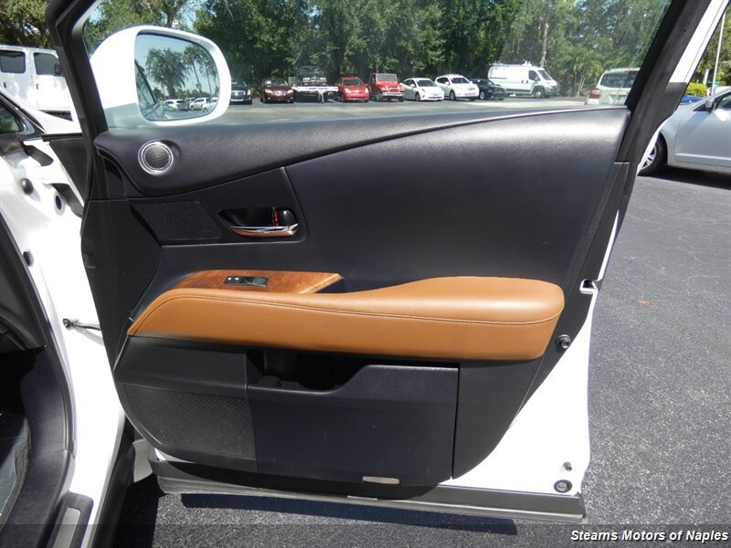 Used 2013 Lexus RX 450h AWD w/ Navigation Pkg image 48