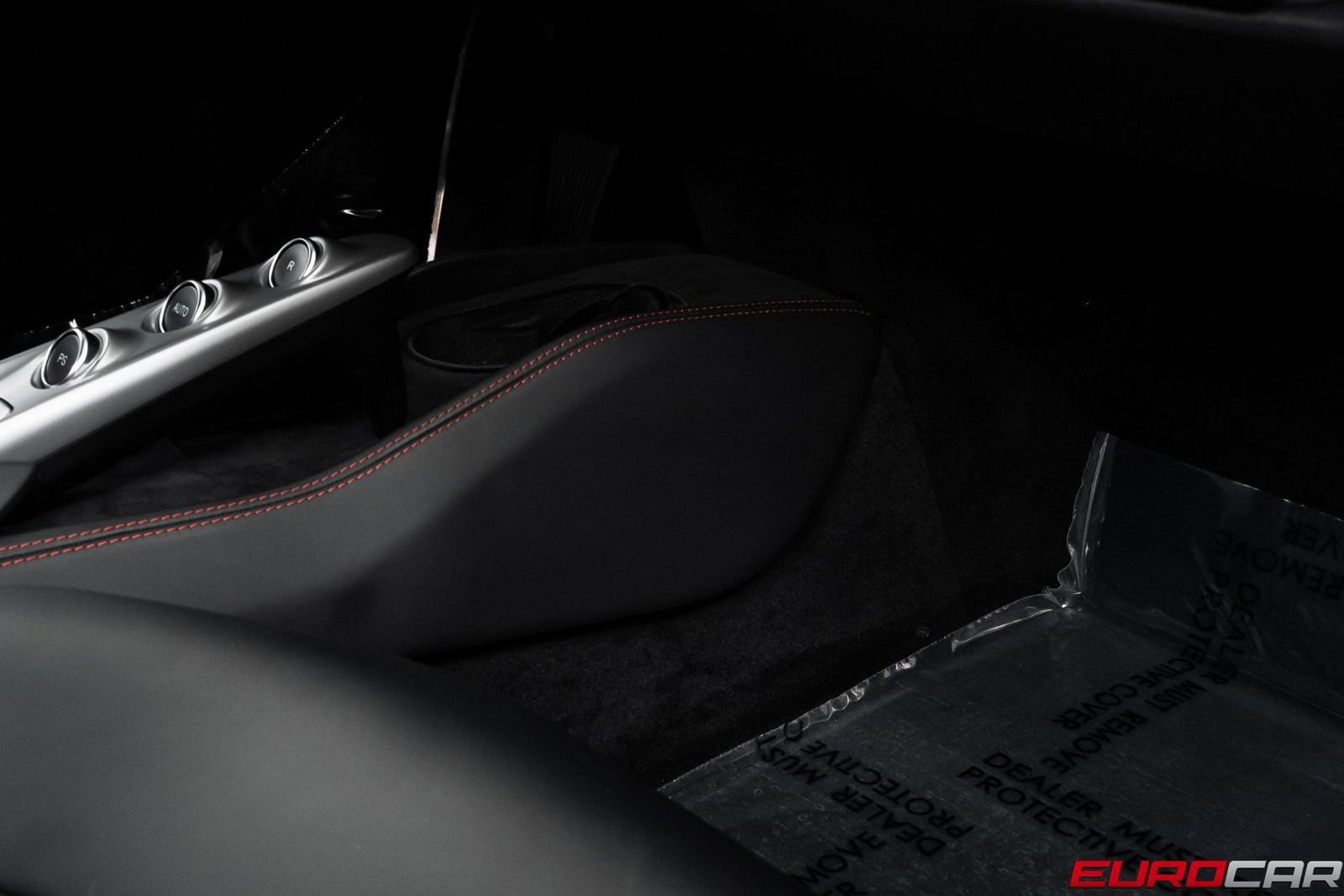 Used 2021 Ferrari F8 Tributo image 39