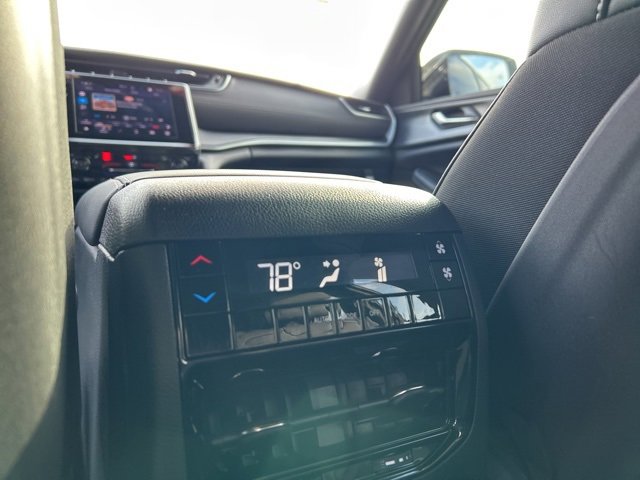 Used 2025 Jeep Grand Cherokee L Altitude image 40