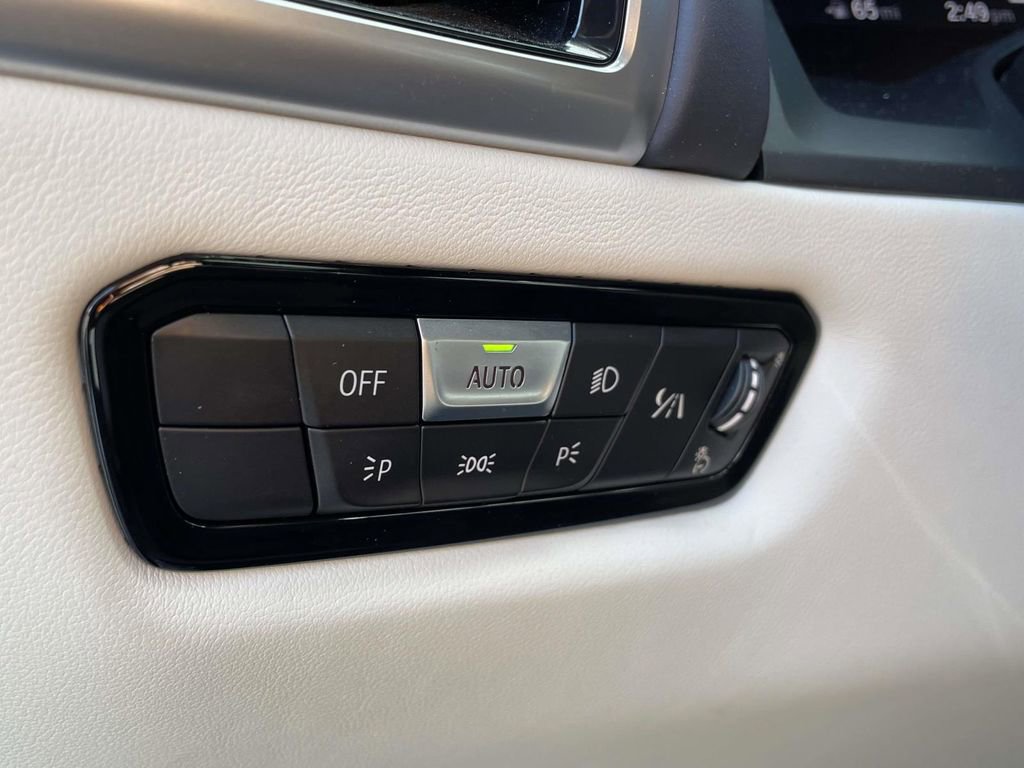 Used 2020 BMW M850i Gran Coupe xDrive image 38